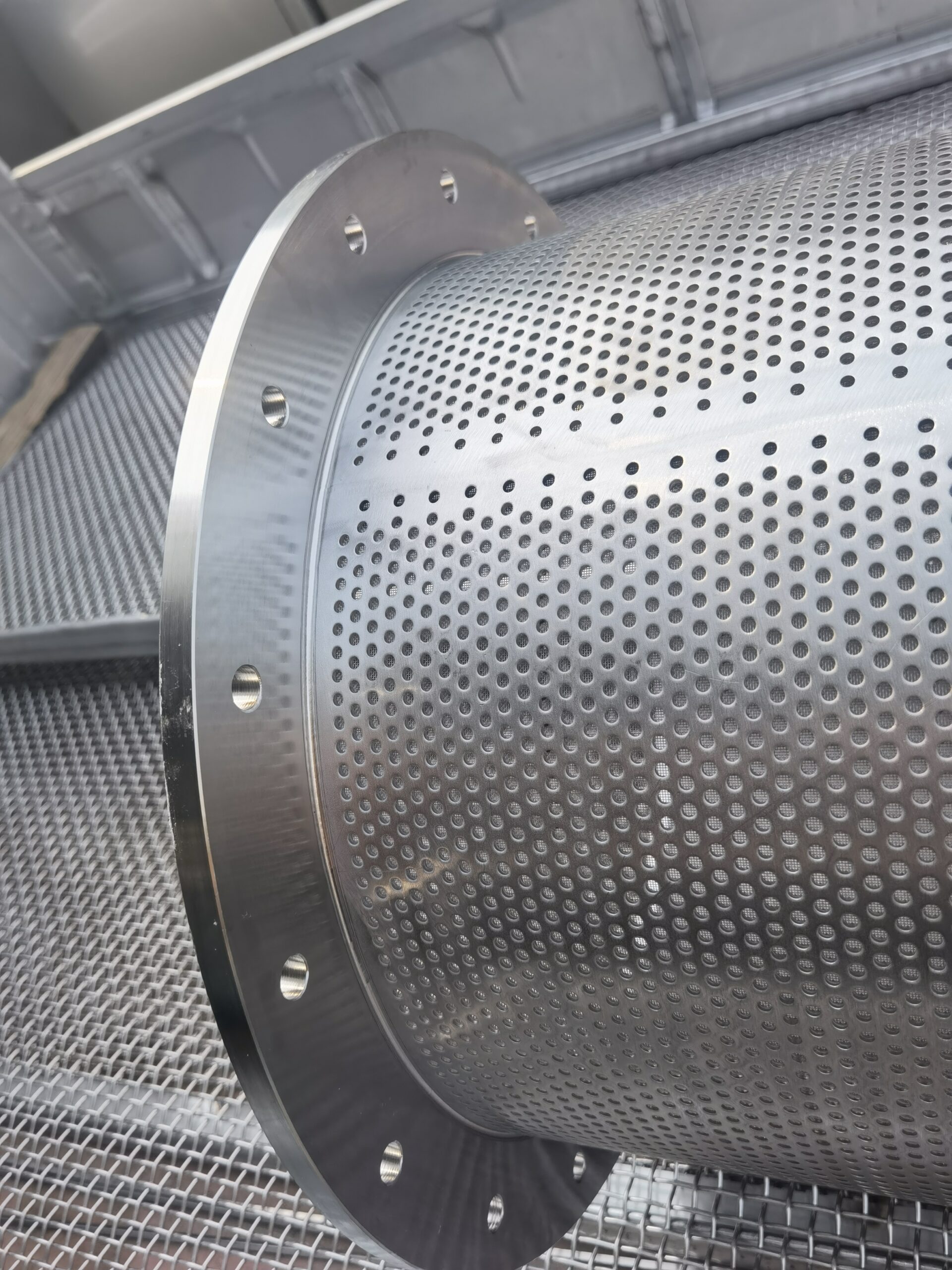 Provetta per filtro in metallo perforato